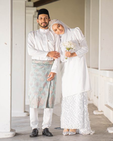Baju Kurung Moden Nasila – Off White – MuslimahClothing.Com