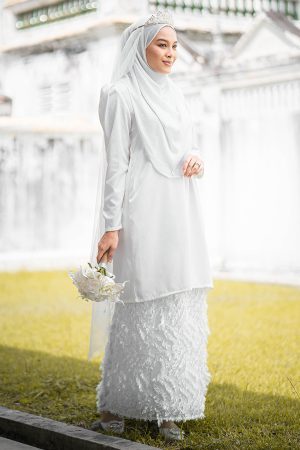 Baju Kurung Moden Nasila - Off White