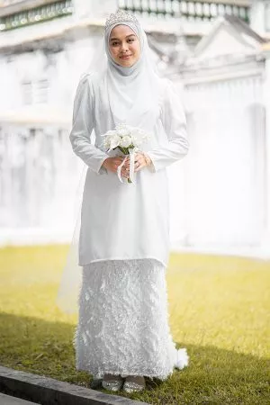 Baju Kurung Moden Nasila - Off White