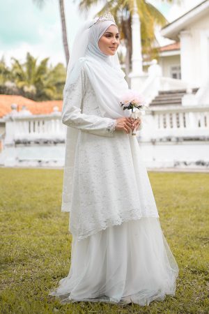 Baju Kurung Lace Tutu Nisrina - Off White