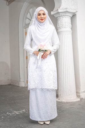 Baju Kurung Moden Lace Nelly - Snow White