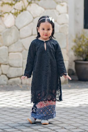 Baju Kurung Batik Alice Lace Kids - Karma Black