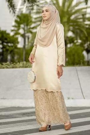 Baju Kurung Lace Embroidery Ruzana - Honey Gold