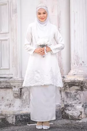 Baju Kurung Riau Lace Netita - Off White Irdia