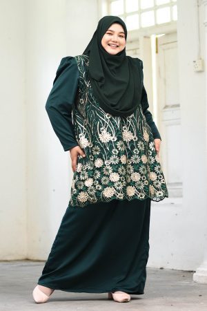 Baju Kurung Moden Lace Puffy Nadisa - Emerald Green