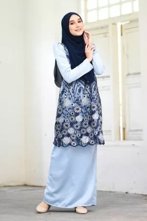 Baju Kurung Moden Lace Puffy Nadisa - Sky Blue