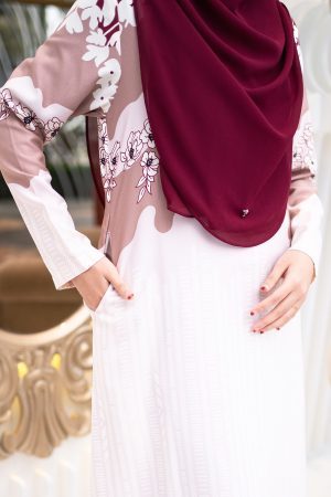 Abaya Rayyan - Ruby Red