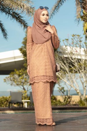 Baju Kurung Moden Puffy Lace Raiqa - Almond Brown