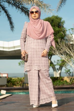 Baju Kurung Moden Puffy Lace Raiqa - Heather Purple