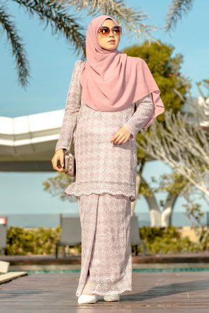 Baju Kurung Moden Puffy Lace Raiqa - Heather Purple