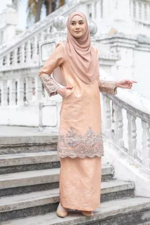 Baju Kurung Moden Lace Songket Ramadhani - Royal Orange