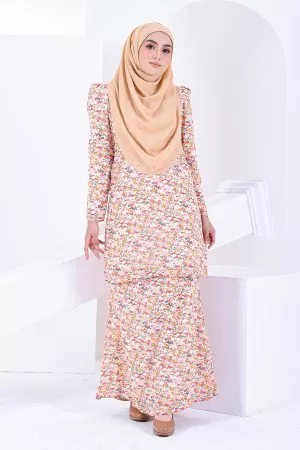 Baju Kurung Moden Puffy Lynlee Laluna X MCC - Tania Cream