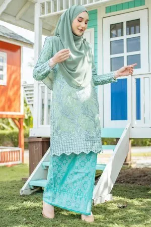 Baju Kurung Songket Lace Rubina - Tiffany Green