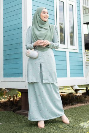 Baju Kebarung Sulam Puffy Leandra Laluna X MCC - George Green