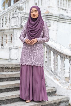 Baju Kurung Lace Pleated Rasiah - Plum Purple