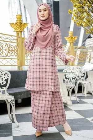 Baju Kurung Pahang Arsela - Blush Salmon