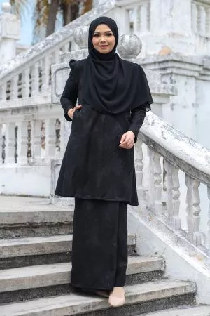 Baju Kurung Riau Lace Adiona - Matte Black