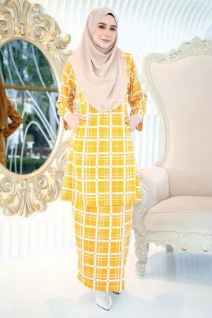 Baju Kurung Pahang Aliza - Honey Mustard