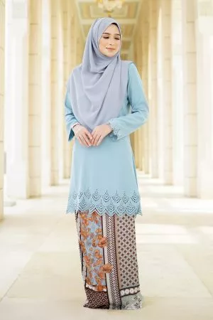 Baju Kurung Pahang Lasercut Udyana - Sky Blue