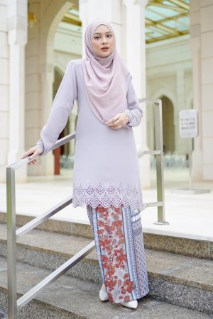 Baju Kurung Pahang Lasercut Udyana - Whisper Grey