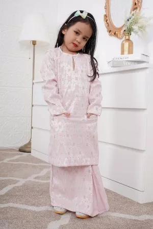 Baju Kurung Kedah Lace Gyny Kids - Candy Pink