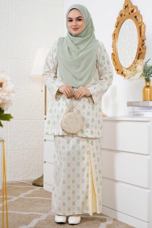 Baju Kurung Kedah Lace Gyny - Soft Green