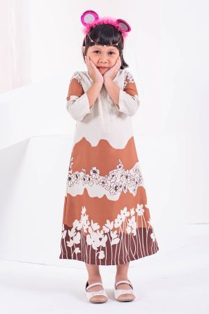 Abaya Rayyan Kids - Caramel Brown