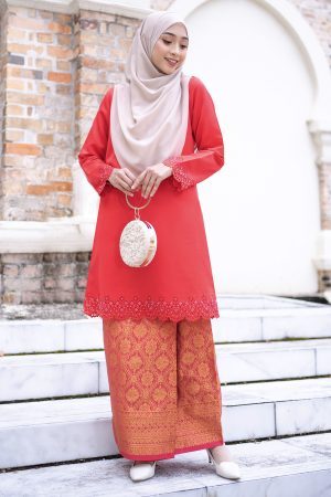 Baju Kurung Lasercut Songket Halina - Chili Red