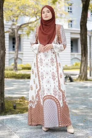 Abaya Surya - Cinnamon Snow