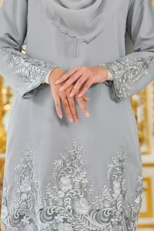 Baju Kurung Royal Lace Ayra - Pigeon Gray