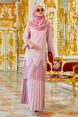 Baju Kurung Lace Pleated  Aria - Pastel Pink