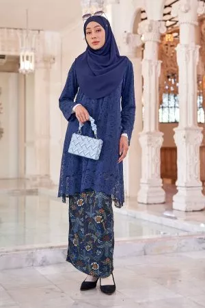 Baju Kurung Batik Lace Alexa - Arwa Blue