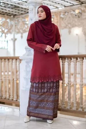 Baju Kurung Songket Lasercut Halina - Maroon