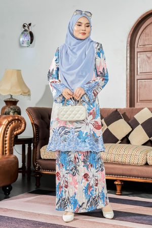 Baju Kurung Lace Pleated Aleena - Flora Cobalt