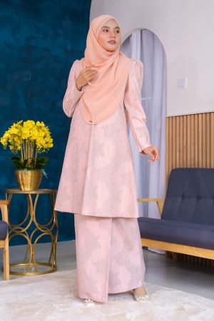 Baju Kurung Riau Lace Adiona - Ballet Pink