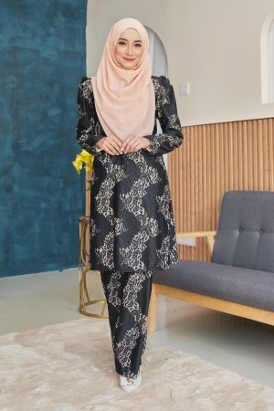 Baju Kurung Riau Lace Adiona - Rich Black