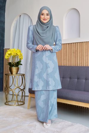 Baju Kurung Riau Lace Adiona - Twitter Blue