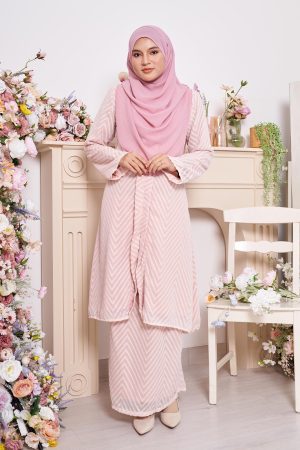 Baju Kebarung Mayfair - Peachy Pink