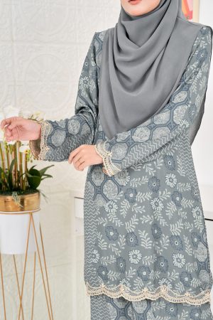 Baju Kurung Moden Batik Puteri Ledang Laluna X MCC - Pearl Grey