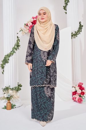 Baju Kurung Moden Batik Puteri Lea Laluna X MCC - Black Seaweed