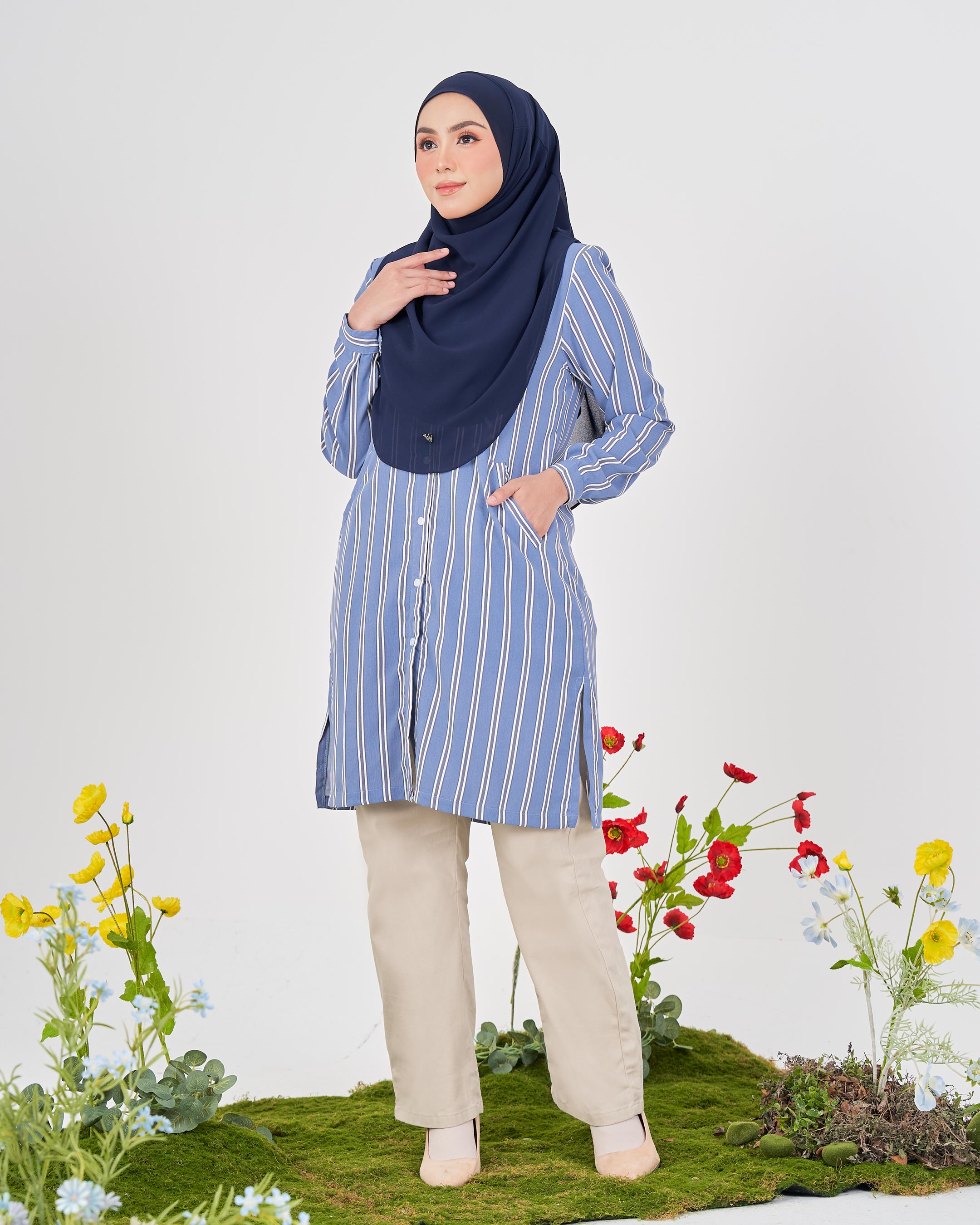 Tunic Denim Dhalia Stripe – Greyish Blue – MuslimahClothing.Com