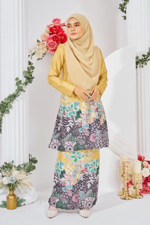 Baju Kurung Pahang Batik Sultanah 3.0 - Bayu Gold