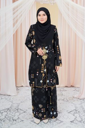 Baju Kebarung Sulam Batik Amaya - Wonder Black