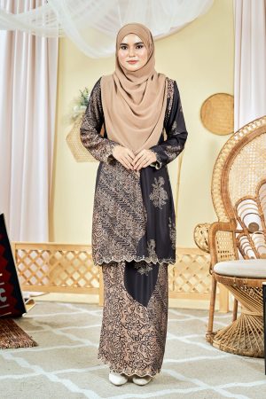 Baju Kurung Moden Batik Sulam Sulam Sultanah 9.0 - Azalea Coffee Brown