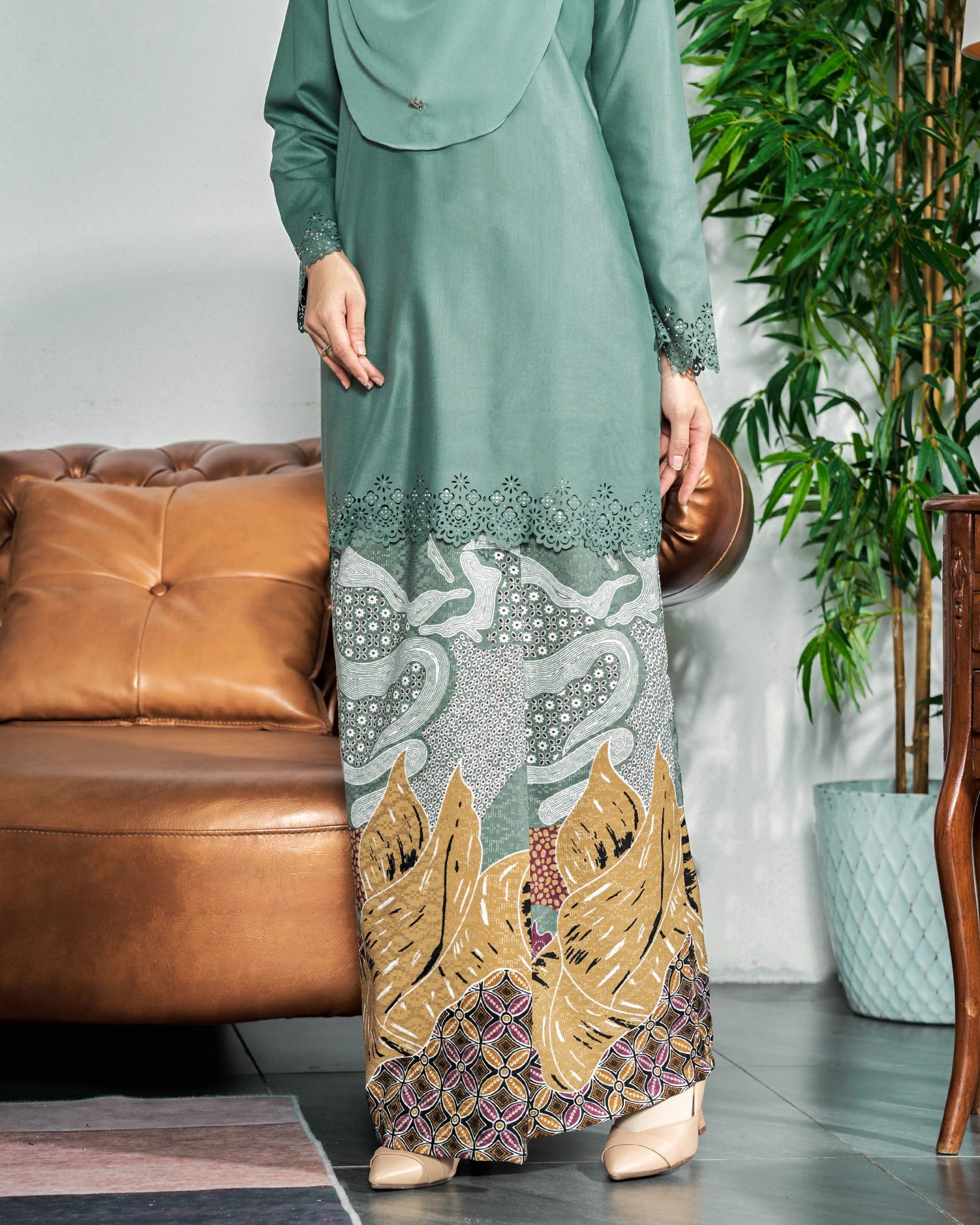 Baju Kurung Batik Lasercut Haya – Clay Turquoise – Muslimahclothing Com