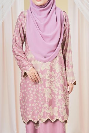 Baju Kurung Moden Batik Puteri Maya Laluna X MCC - Candy Pink