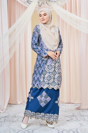Baju Kurung Moden Batik Puteri Sari Laluna X MCC - Blue Turquoise