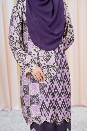 Baju Kurung Moden Batik Puteri Sari Laluna X MCC - Plum Purple