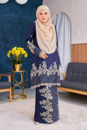 Baju Kurung Sulam Songket Tun Lestari - Kuntum Navy Blue