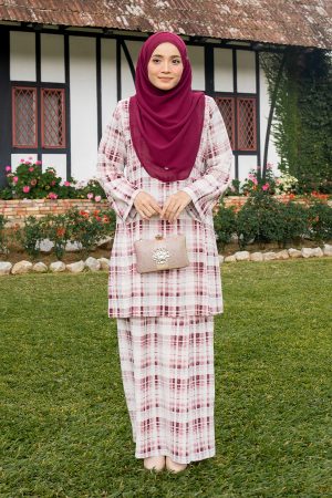 Baju Kurung Pahang Lysandra Laluna X MCC - Maroon